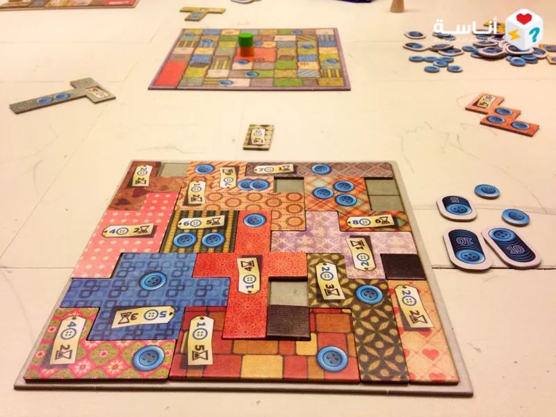 لعبة Patchwork: فن الترقيع – عندما يتحول القماش إلى ساحة معركة ذهنية لا ترحم