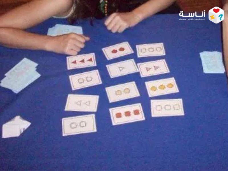 مراجعة لعبة Set: سحر الأنماط والمنطق البصري.. هل تمتلك عيناً ترى ما لا يراه الآخرون؟
